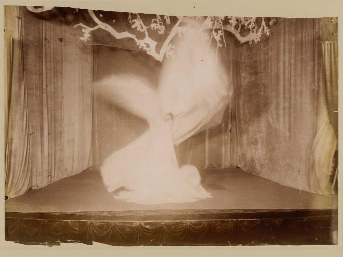 Loïe_Fuller
