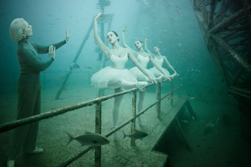 The-Sinking-World-by-Andreas-Franke-3